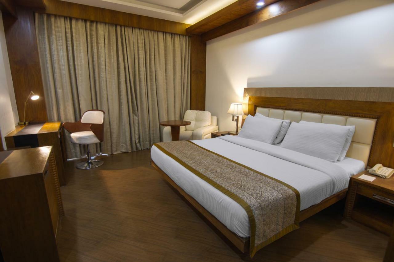 Grand Imperial Resort & Spa Mussoorie Exterior photo
